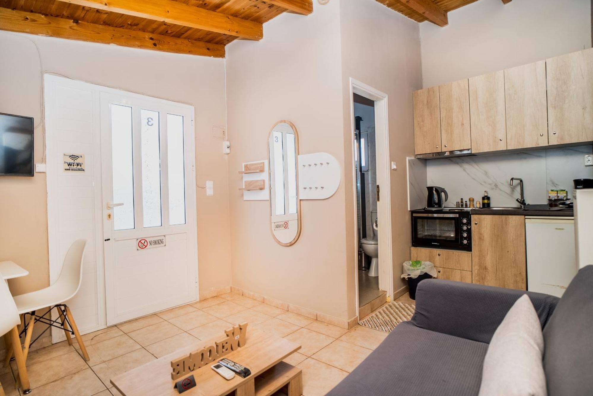 Homestay The Dreamhouse Athens Airport *